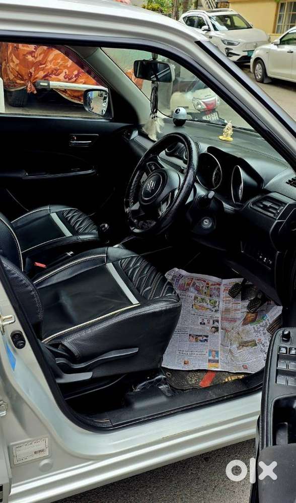 Maruti Suzuki Swift 1.2 Vxi (o), 2023, Petrol