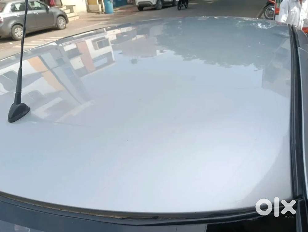 Swift Dzire Petrol 2011