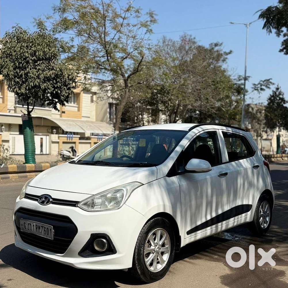 Hyundai Grand I10 2013 Petrol Automatic Well Maintained