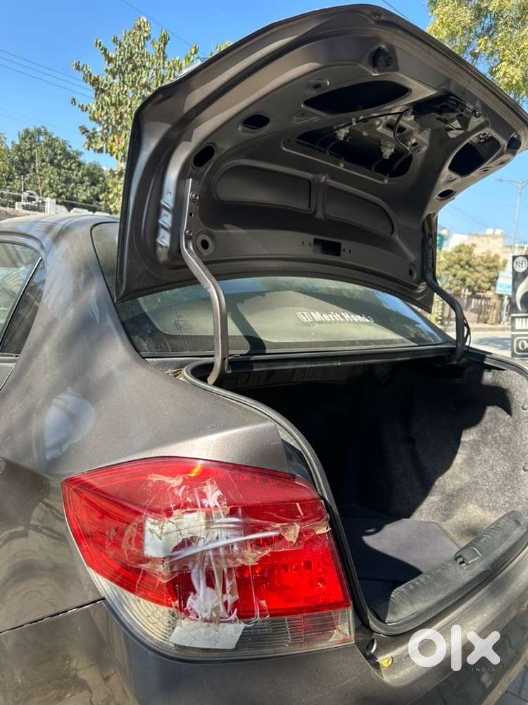 Cleanest Honda Amaze In Market