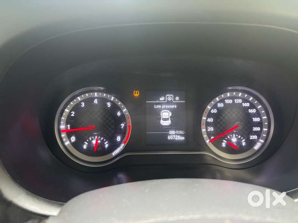 Hyundai Aura 1.2 Sx Cng, 2024, Cng & Hybrids