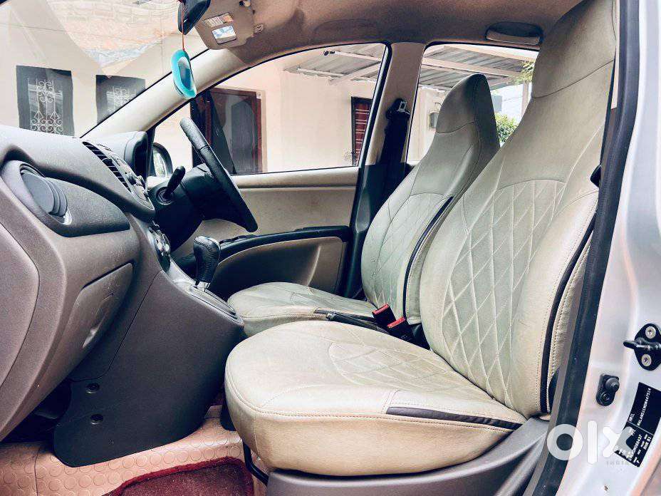 Hyundai I10 Sportz At, 2013, Petrol