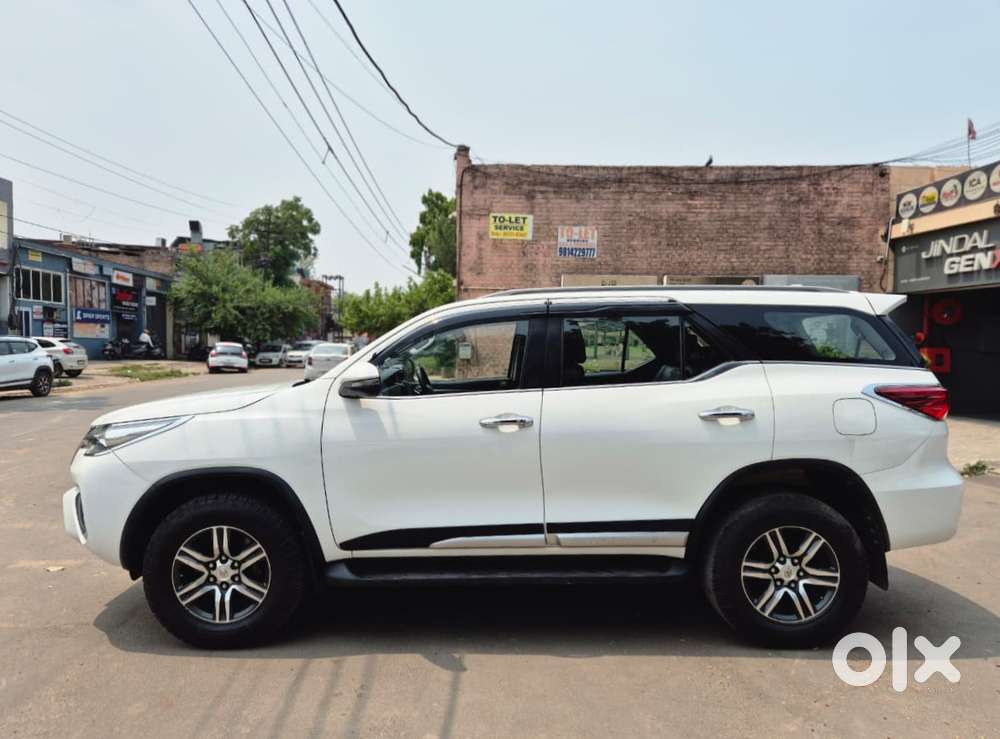 Toyota Fortuner 2.8 2wd At, 2018, Diesel