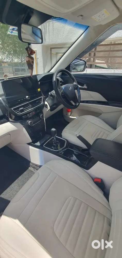 Mahindra Xuv 3xo Diesel 2025