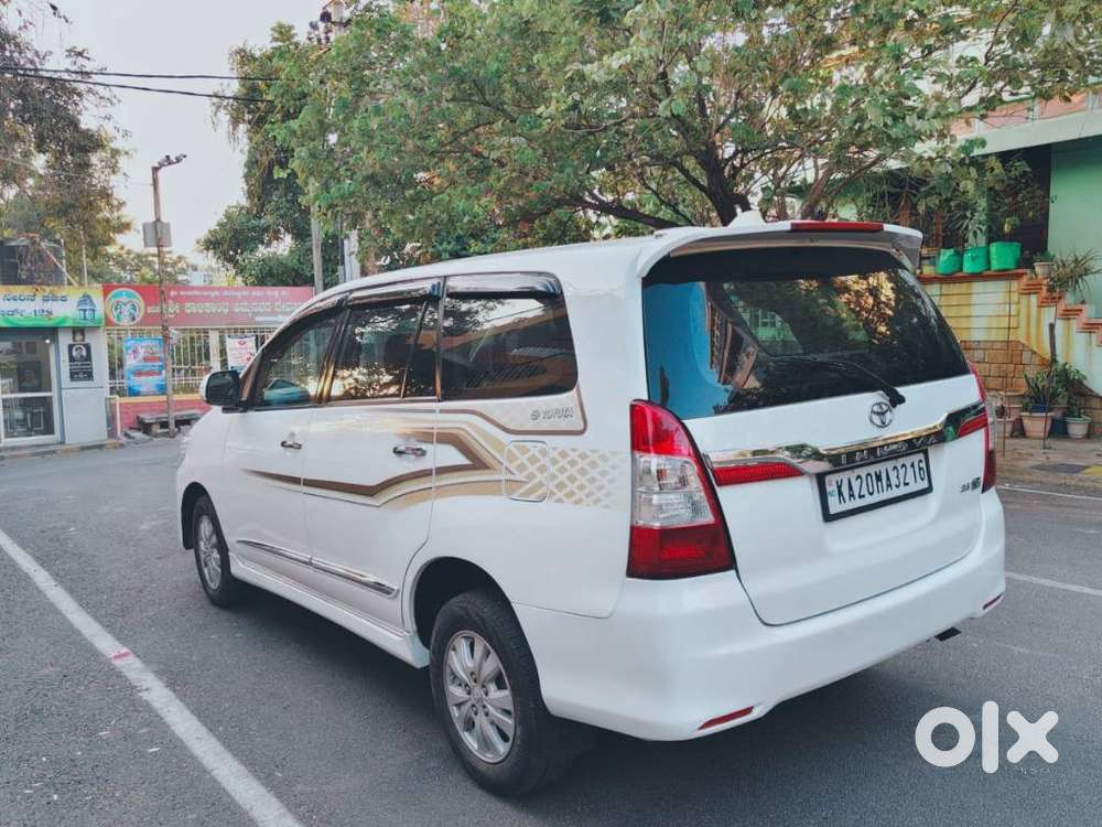 Toyota Innova 2.5 Gx 7 Seater Bs Iv, 2015, Diesel
