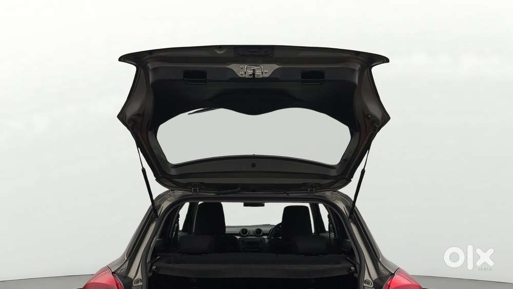 Maruti Suzuki Swift Amt Zxi, 2019, Petrol