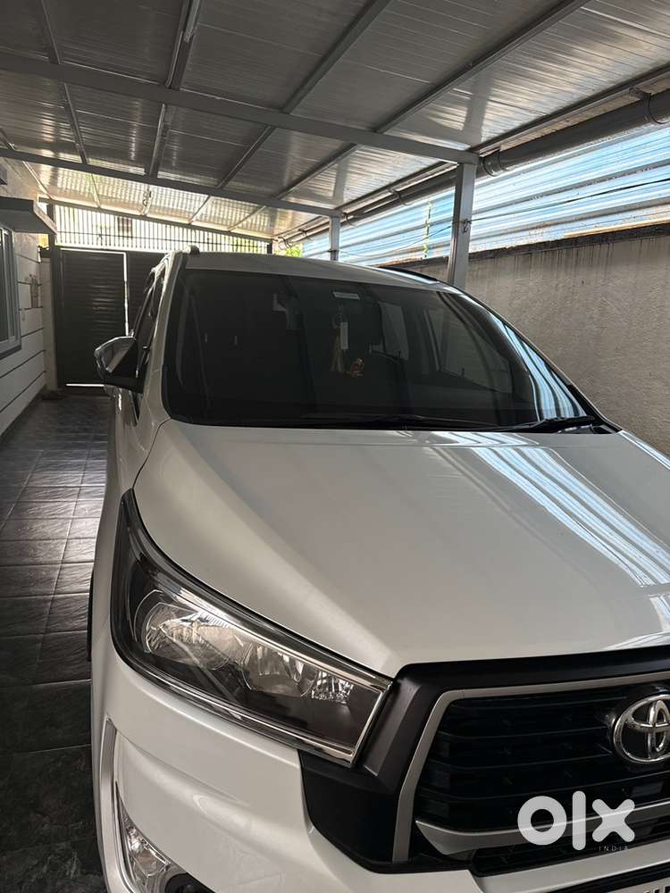New Crysta Gx Plus With 3 Lakh Accessories And 5k Driven In Mint Cond