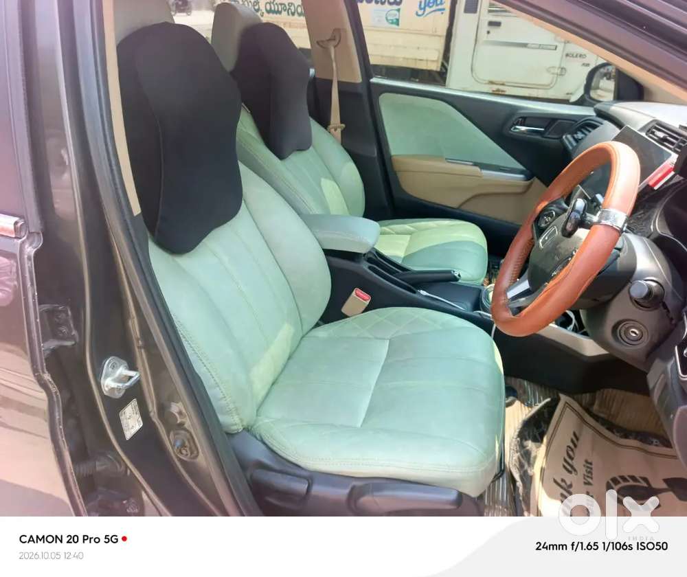 Honda City 1.5 V (2015)  Insurance Upt: December-2026