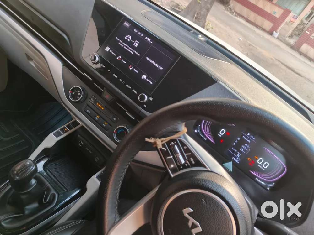 Kia Carens 1.4 Prestige 7 Str, 2023, Petrol
