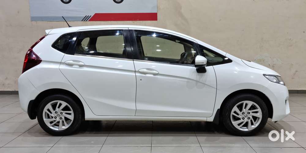 Honda Jazz V Cvt, 2017, Petrol