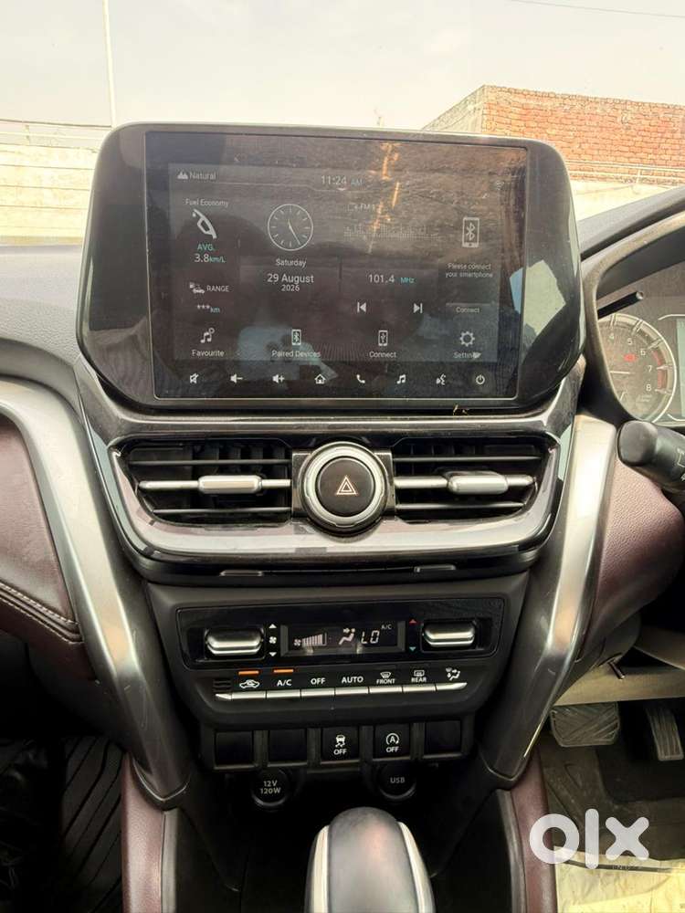 Maruti Suzuki Grand Vitara Smart Hybrid Alpha, 2022, Petrol