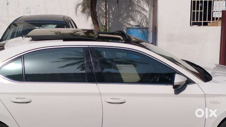 Skoda Superb L&k 1.8 Tsi At, 2019, Petrol