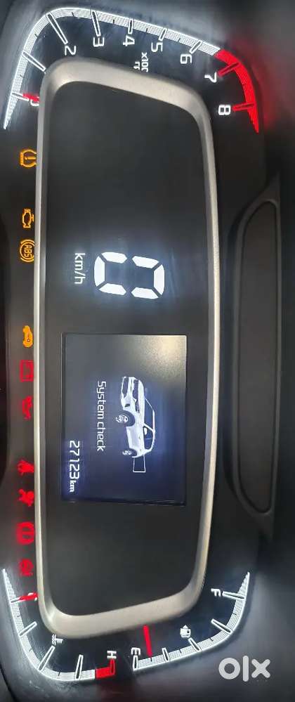 Kia Sonet Htk Plus Manual (dec22 Model) Jan 23 Registration
