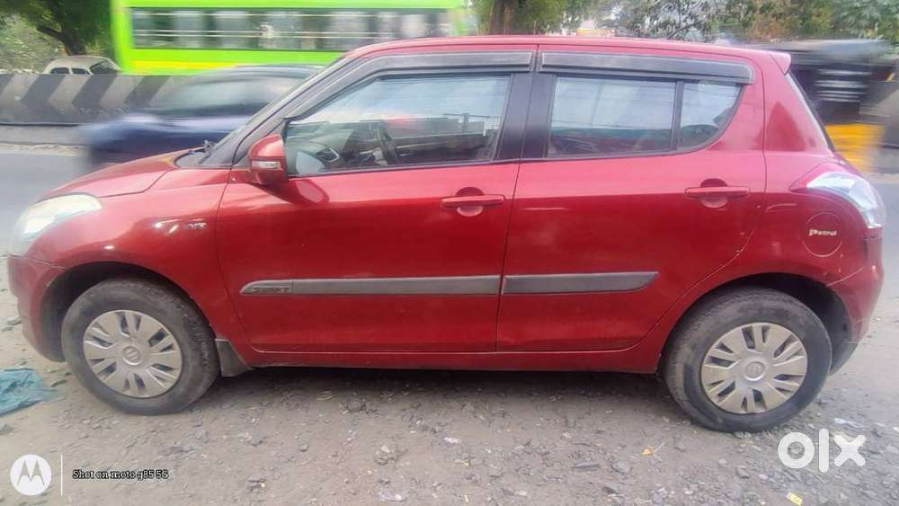 Maruti Suzuki Swift 1.2 Vxi (o), 2014, Petrol