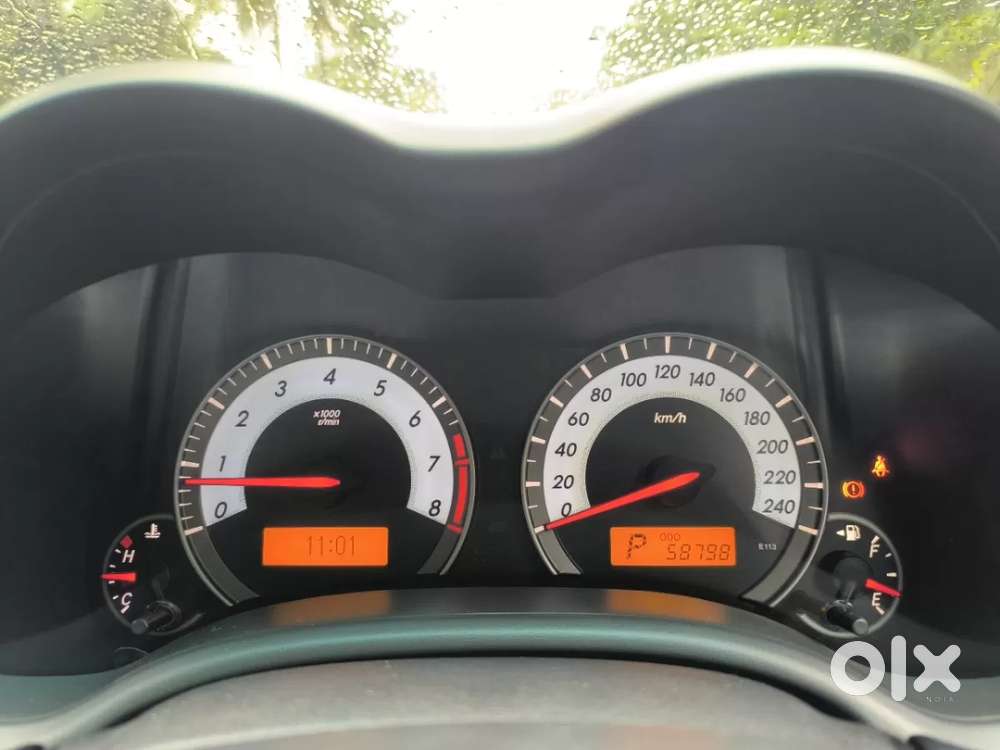 Toyota Corolla Altis, 2013, Petrol