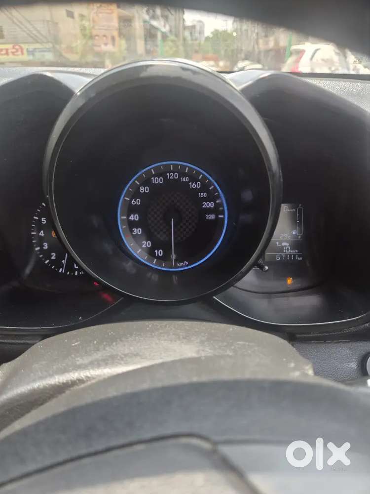 Hyundai Venue 2019 Cng & Hybrids 65000 Km Driven