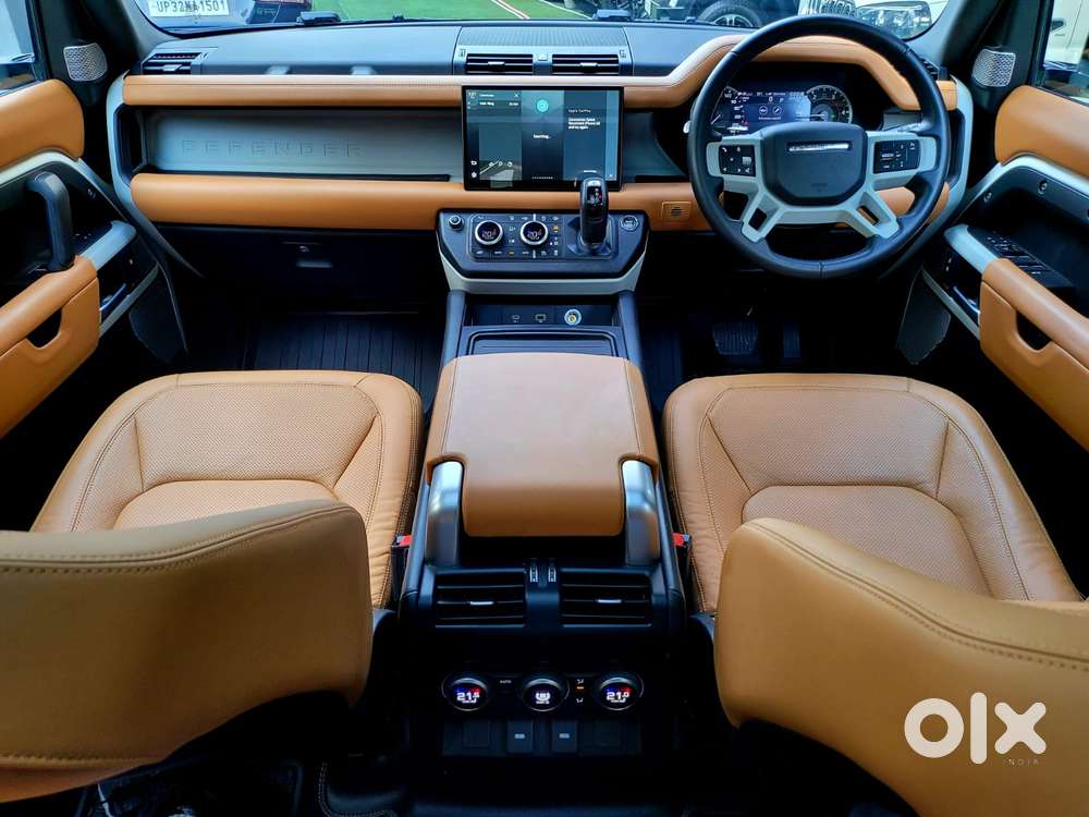 Land Rover Defender 3.0 L 130 Hse, 2023, Diesel