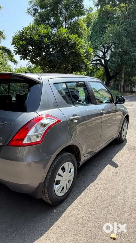 Maruti Suzuki Swift Vxi, 2014, Petrol