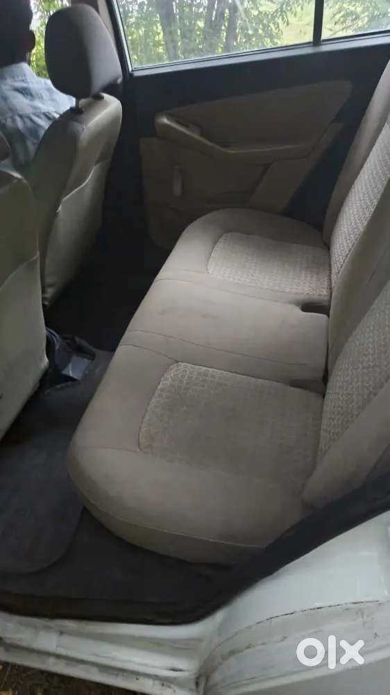 Tata Vista Tech Lx 2015