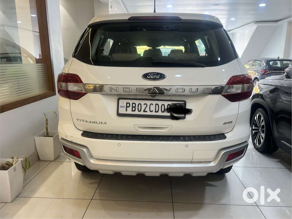 Ford Endeavour 3.2 Titanium At 4x4, 2017, Diesel