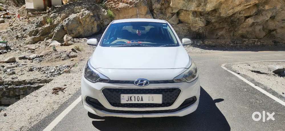 Hyundai Elite I20 2017 Petrol 68000 Km Driven