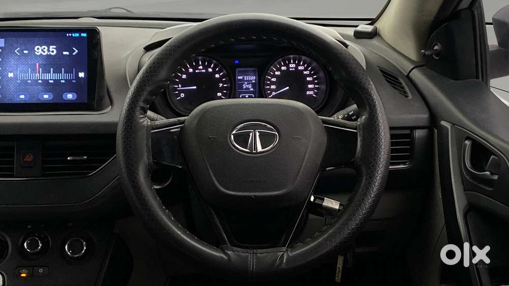 Tata Nexon 1.2 Revotron Xe, 2018, Petrol