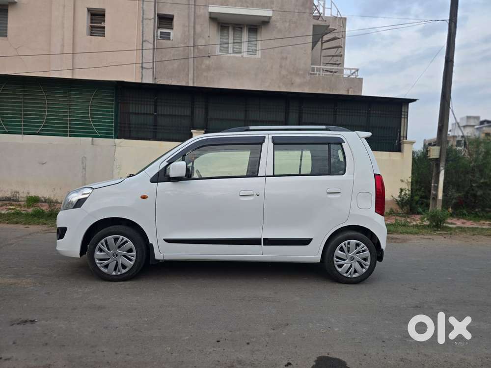 Maruti Suzuki Wagon R Vxi 1.2, 2015, Cng & Hybrids