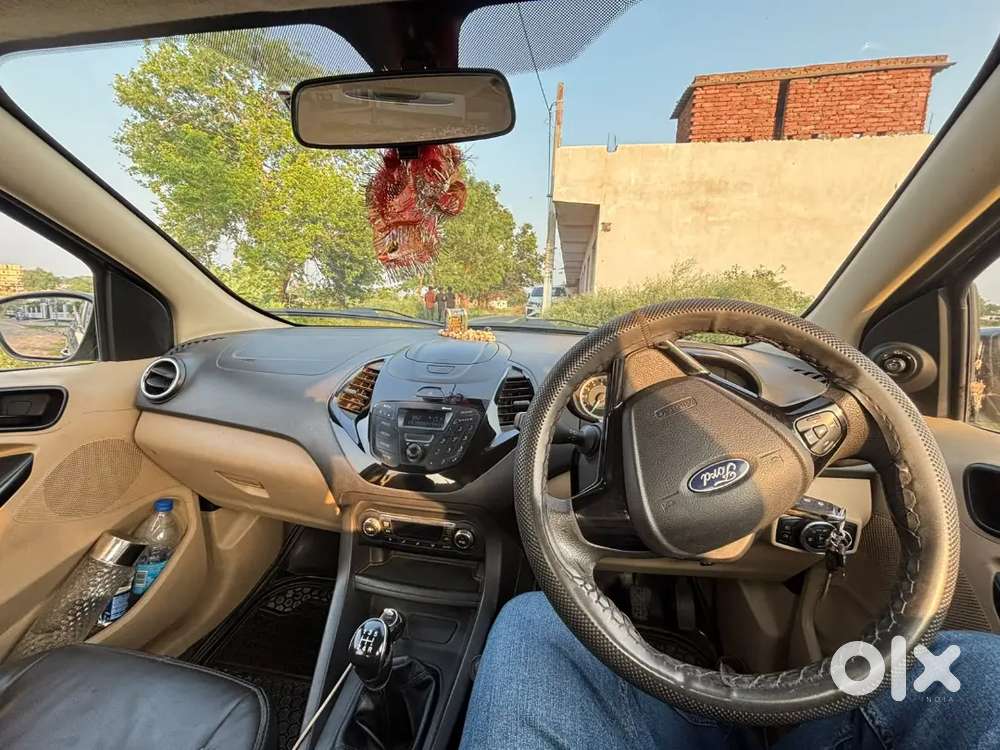 Ford Aspire Titanium Blu Diesel