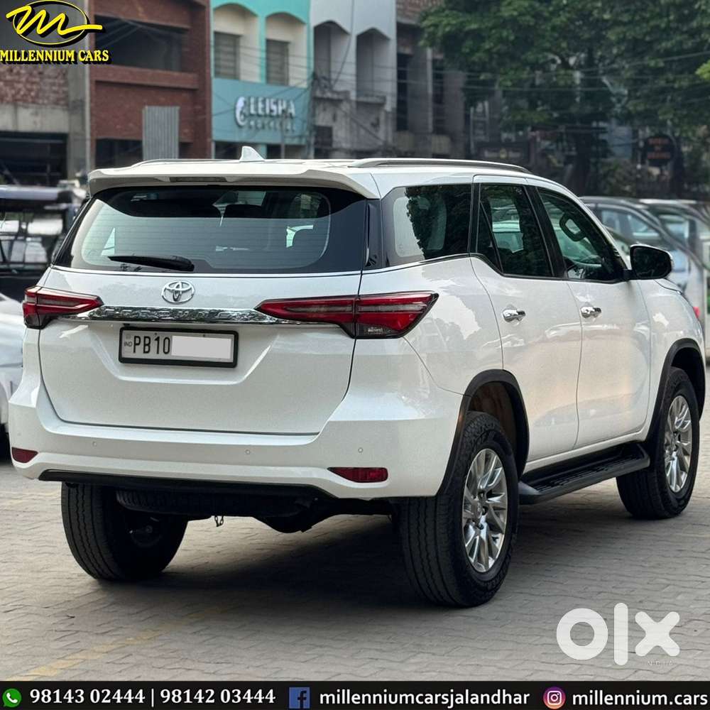 Toyota Fortuner [2021-ongoing] 2.8 2wd Diesel At, 2022, Diesel