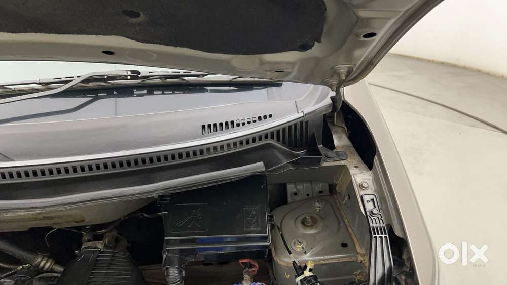 Datsun Redigo T Option, 2016, Petrol