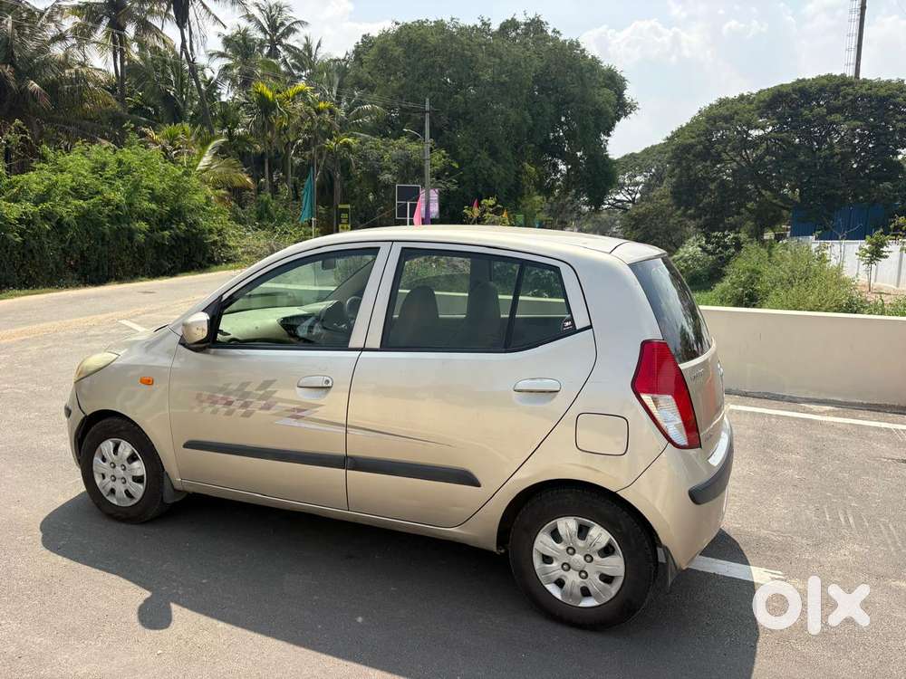 Hyundai I10 Magna At, 2010, Petrol