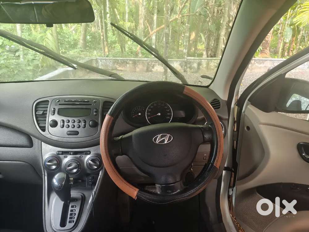 Hyundai I10 Sportz 2013 Petrol Automatic