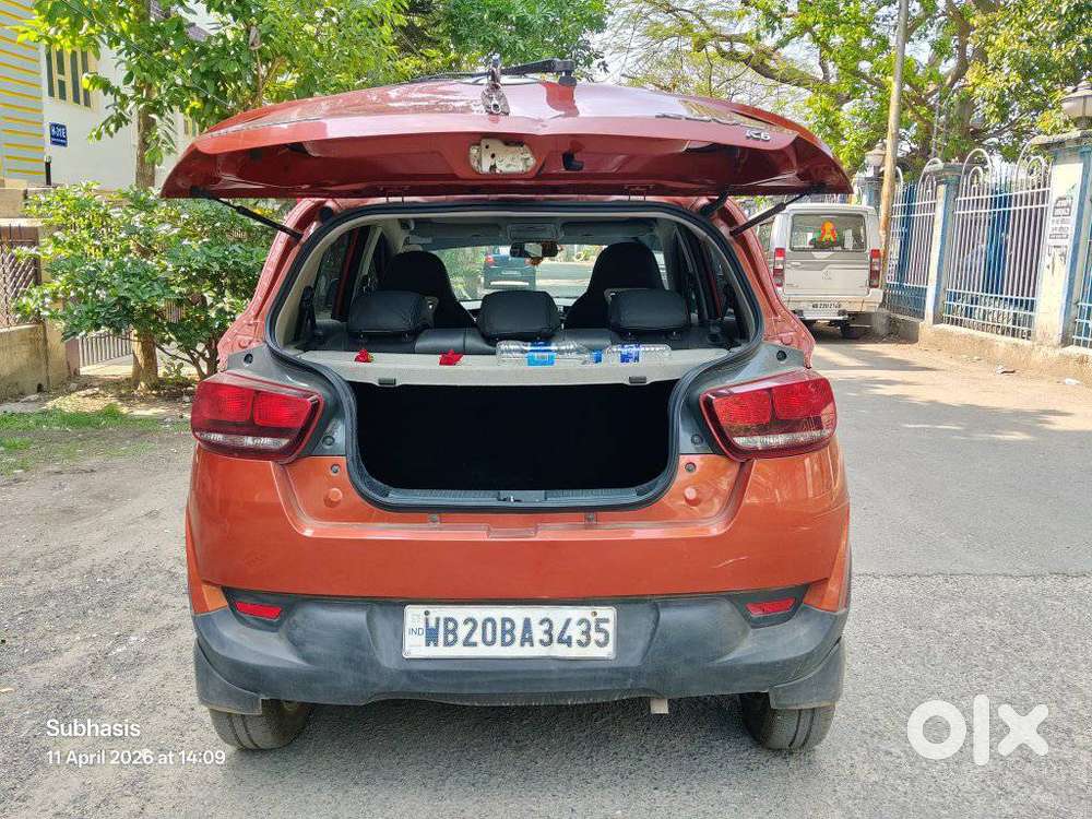 Mahindra Kuv 100 Mahindra-kuv-100-g80-k6-plus, 2018, Petrol