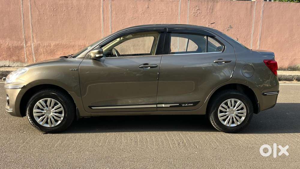 Maruti Suzuki Swift Dzire Vxi(o) At, 2021, Petrol