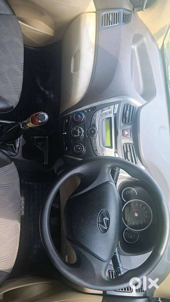 Hyundai Eon Magna +, 2013, Petrol
