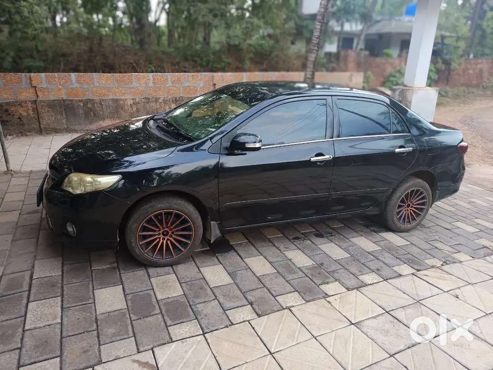 Toyota Corolla Altis 2012