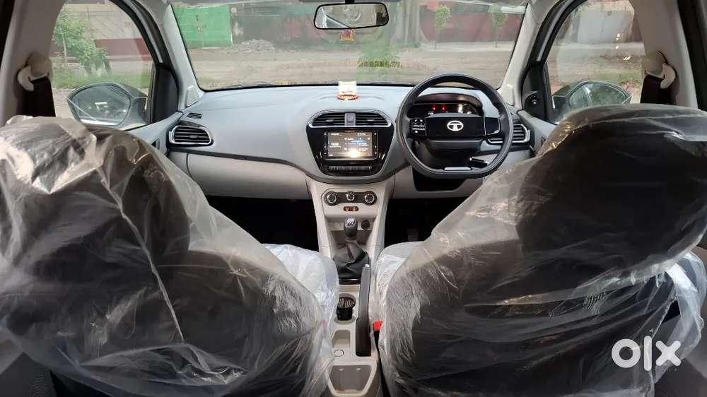 Tata Tiago 1.2 Revotron 2025