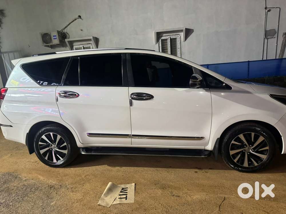 Innova Crysta