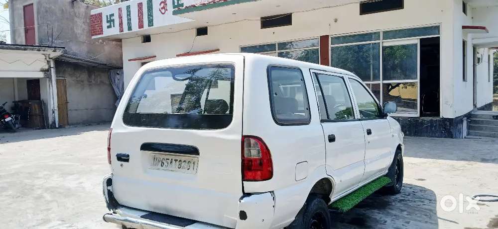 Chevrolet Tavera 2011 Diesel 79000 Km Driven