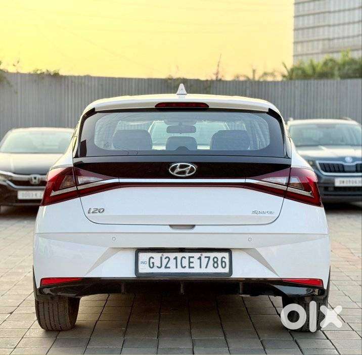 Hyundai Elite I20 Sportz Plus Cvt, 2023, Petrol