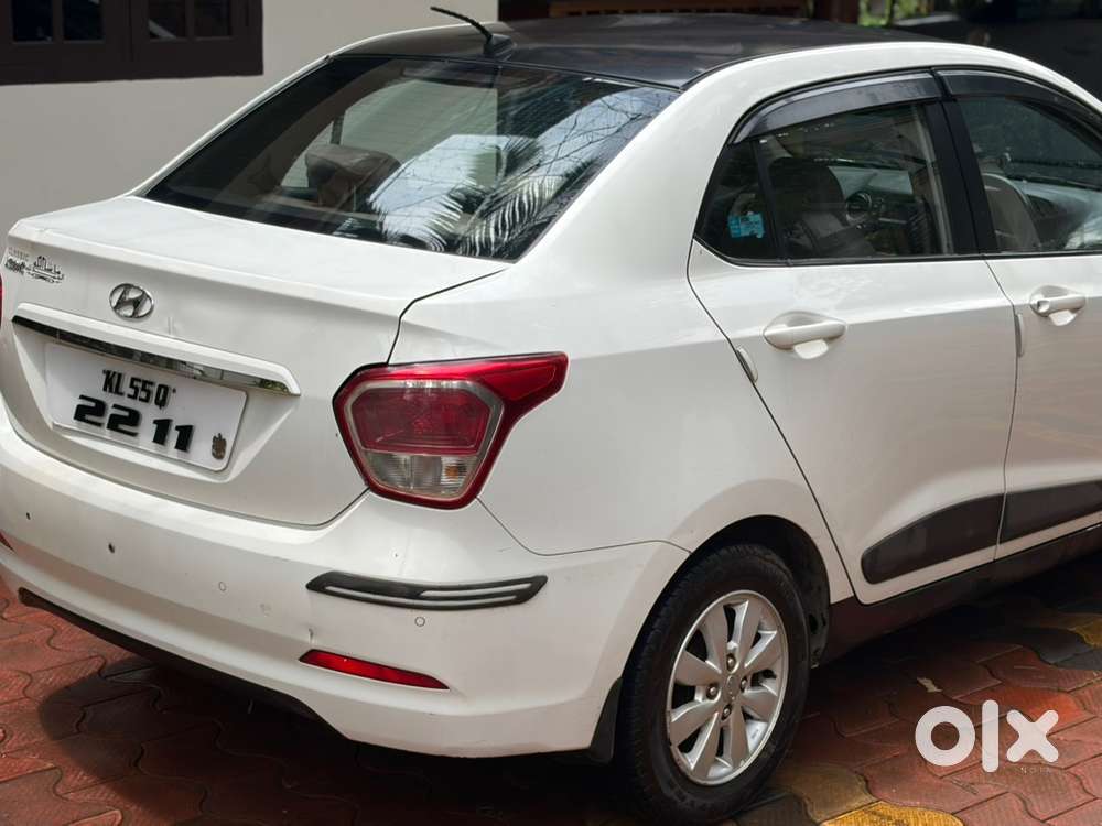 Hyundai Xcent 2016