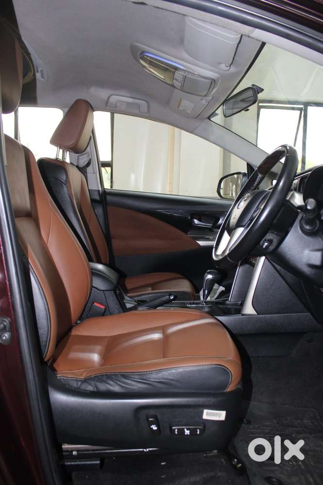 Toyota Innova Crysta 2.8 Z, 2016, Diesel