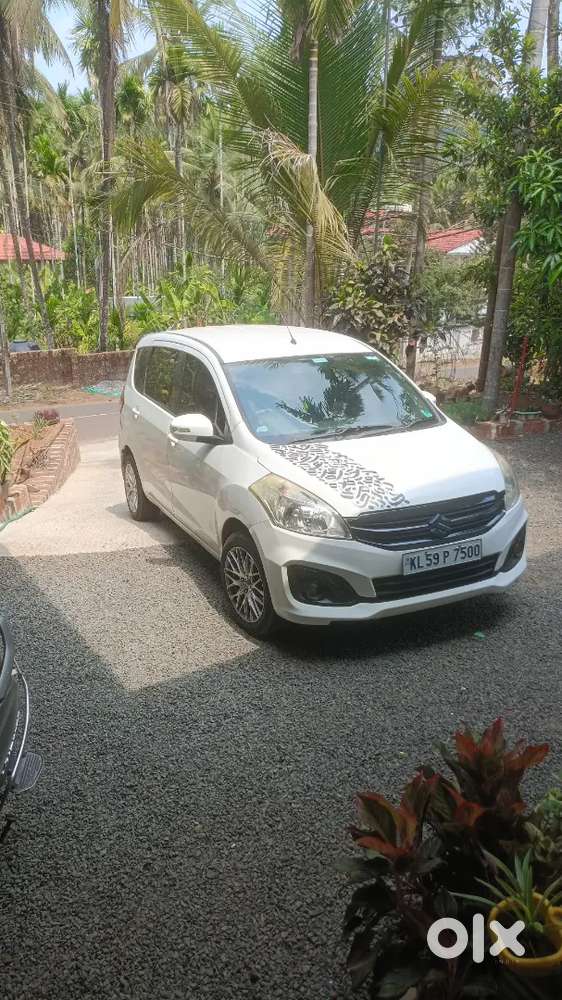 Maruti Suzuki Ertiga 2017 Petrol Well Maintained