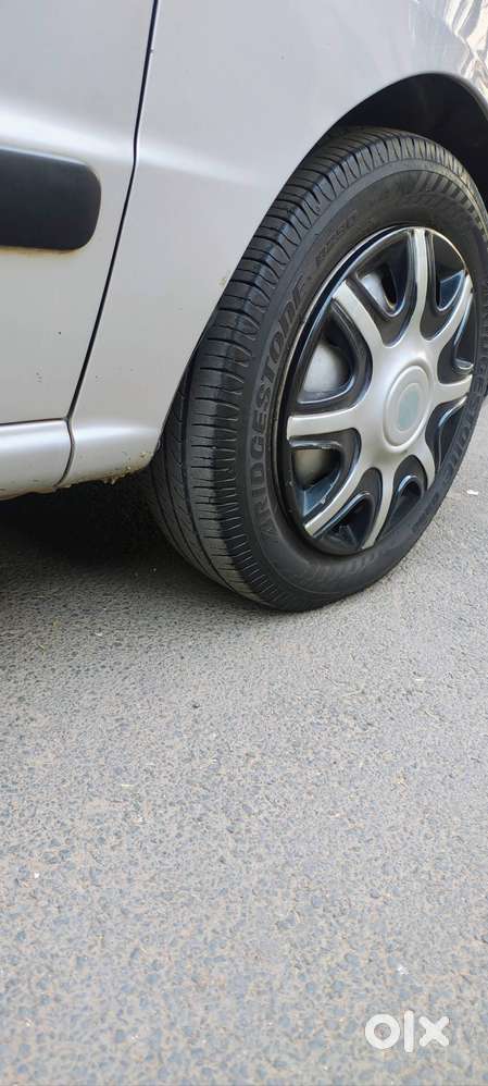 Santro Xing Family Car