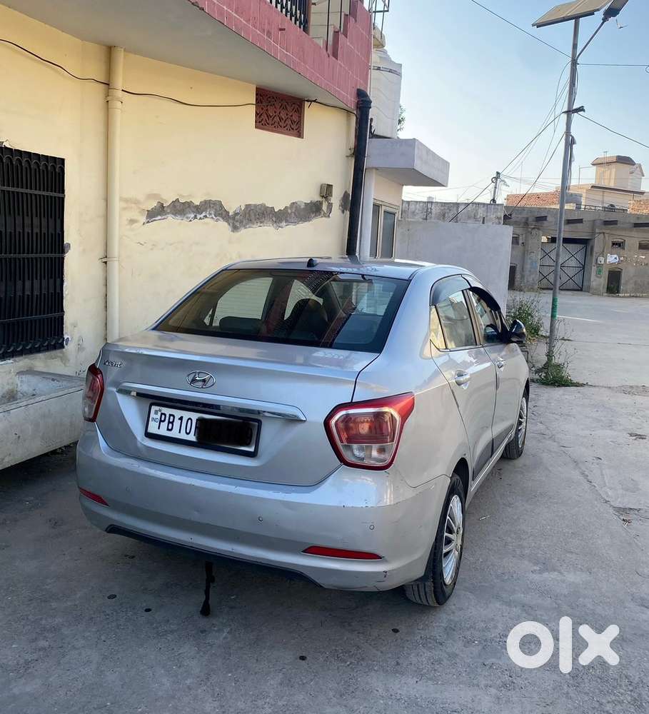Hyundai Xcent 2015 Diesel 80000 Km Driven