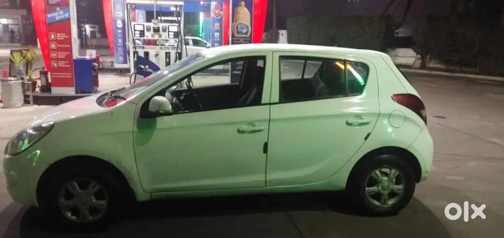 Hyundai I20 Spotz 2010 Car