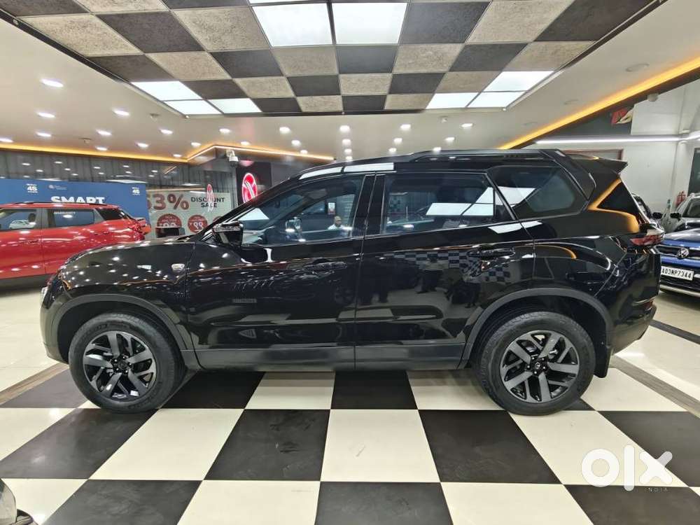 Tata Safari 2.0 Kryotec Xza Plus (o) Red Dark Edition, 2023, Diesel