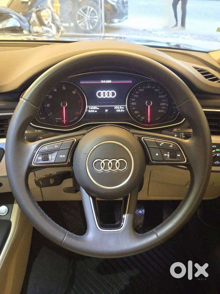 Audi A4, 2023, Petrol