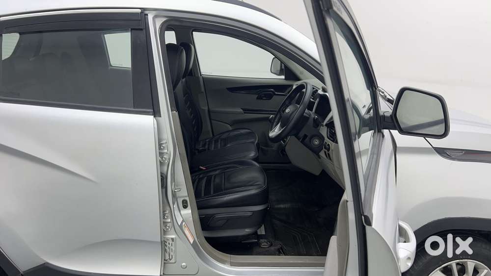 Mahindra Kuv100 Nxt 1.2 K8 Petrol 6 Str, 2016, Petrol