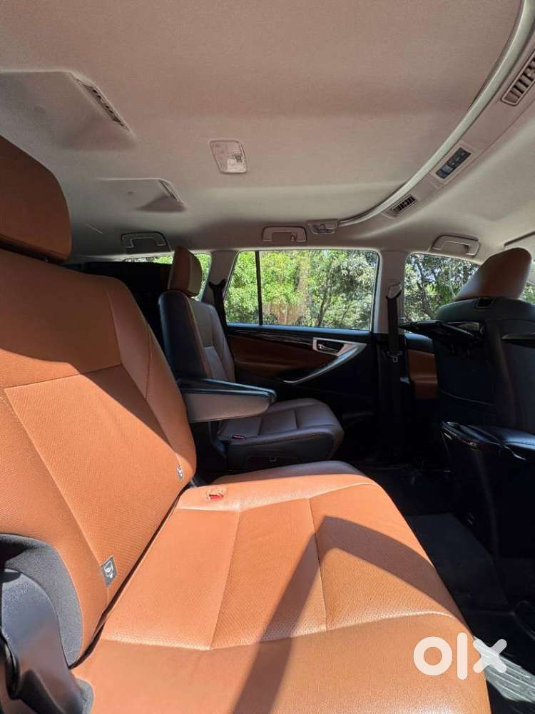 Toyota Innova Crysta Zx 2.4 Diesel 7 Seater, 2022, Diesel